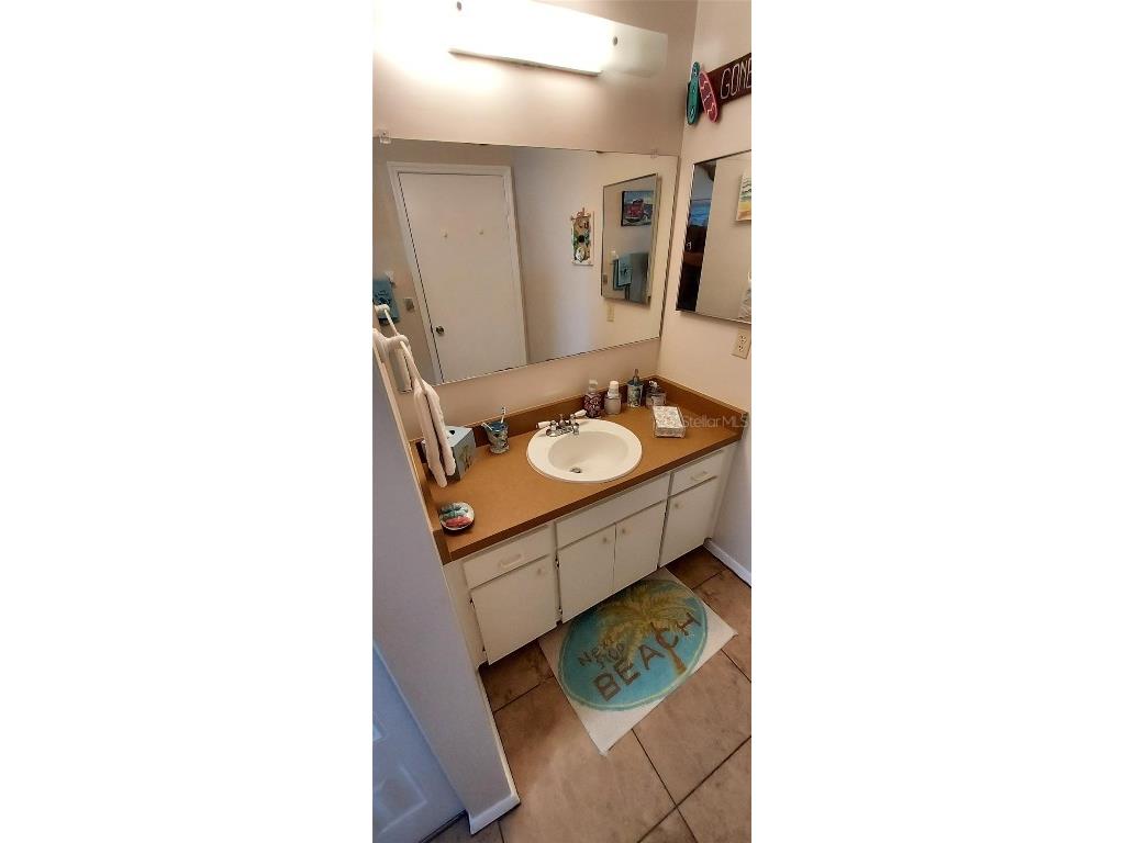 906 Bluewater Drive Sun City Center FL 33573 O6357633 image13