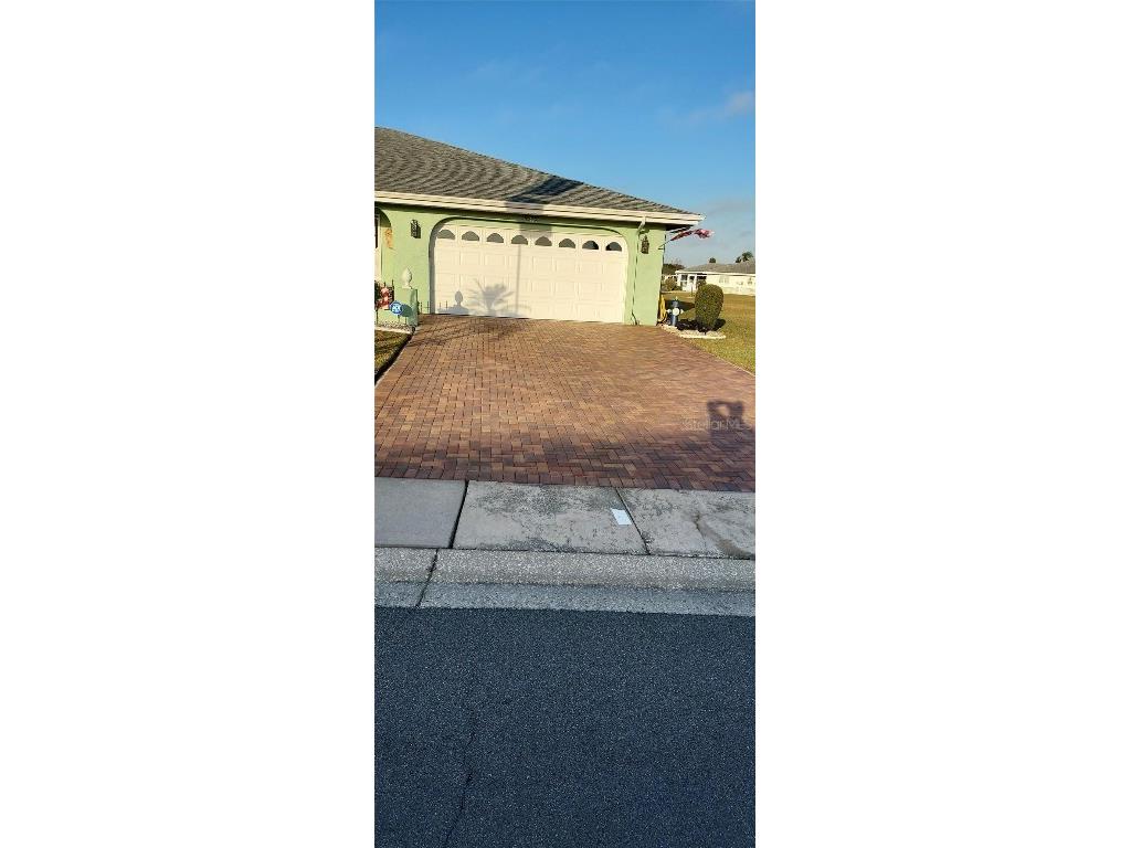 906 Bluewater Drive Sun City Center FL 33573 O6357633 image39