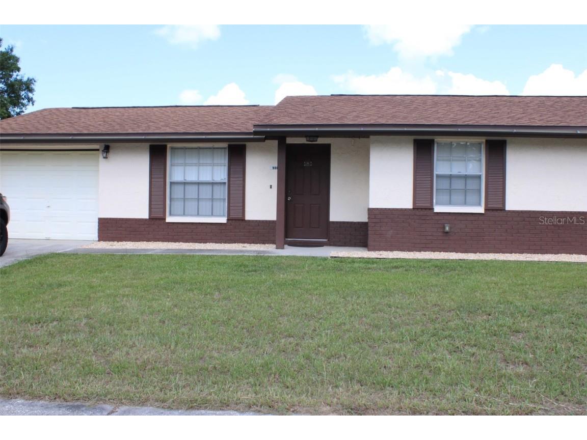 906 Briarcliff Drive Valrico FL 33594 T3462474 image1