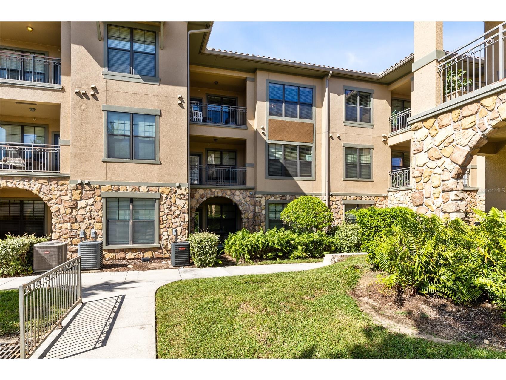 906 Charo Parkway #433 Davenport FL 33897 O6374524 image1