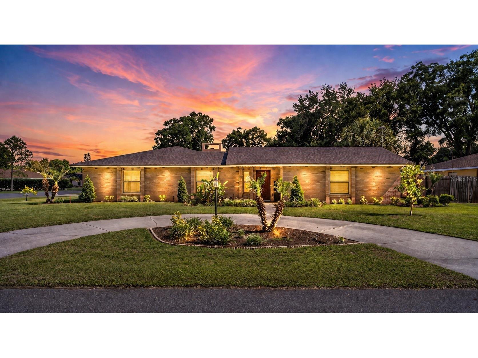 906 Crestview Drive Auburndale FL 33823 - LAKE WHISTLER L4961301 image1
