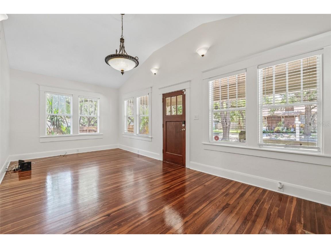 906 E Broad Street Tampa FL 33604 TB8380696 image9