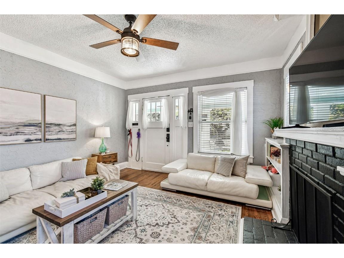 906 E Hamilton Avenue Tampa FL 33604 TB8439582 image10