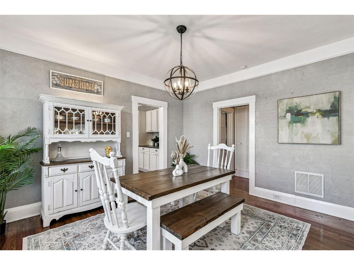 906 E Hamilton Avenue Tampa FL 33604 TB8439582 image14