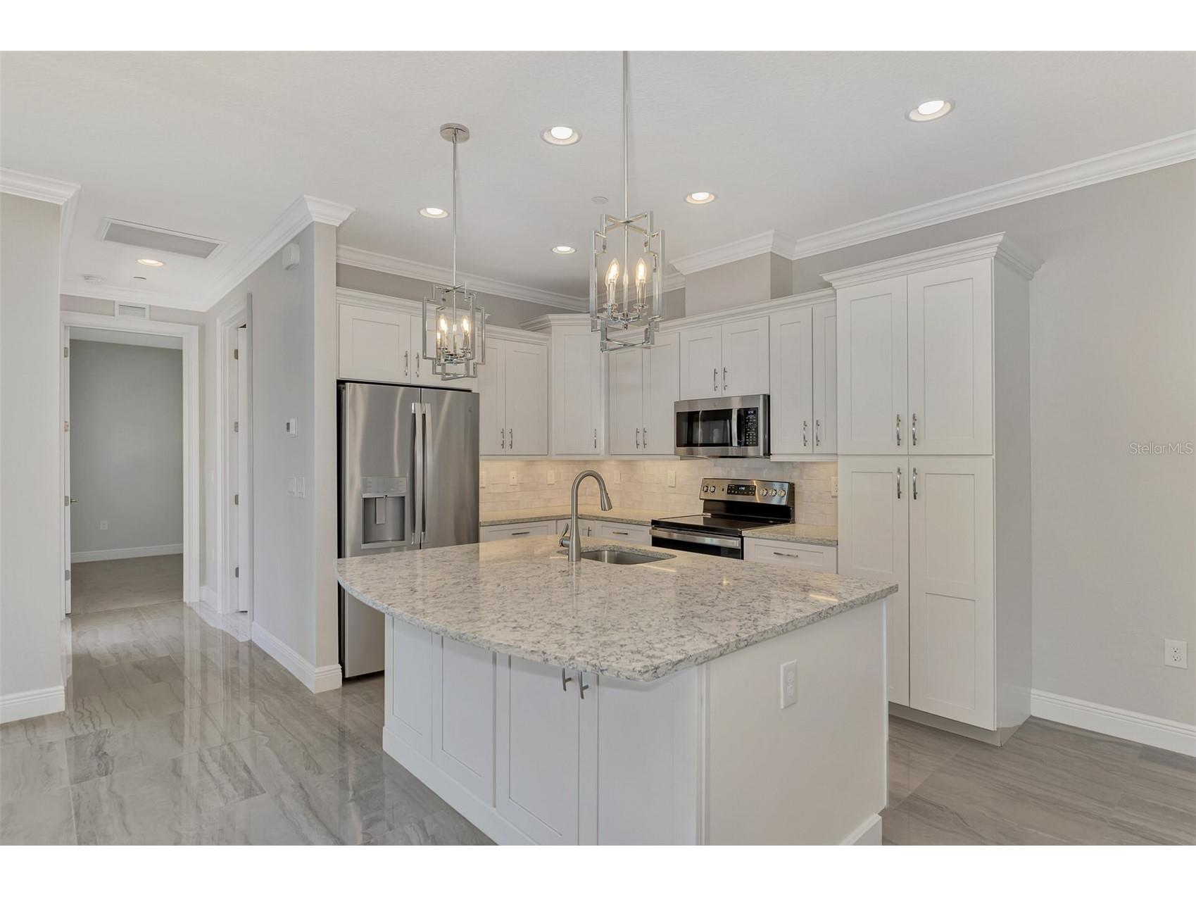 906 E Venice Avenue Venice FL 34285 A4677777 image14