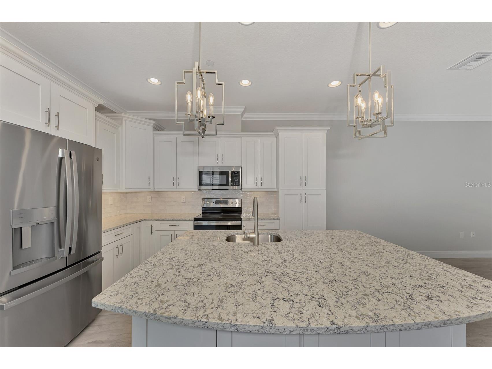 906 E Venice Avenue Venice FL 34285 A4677777 image15