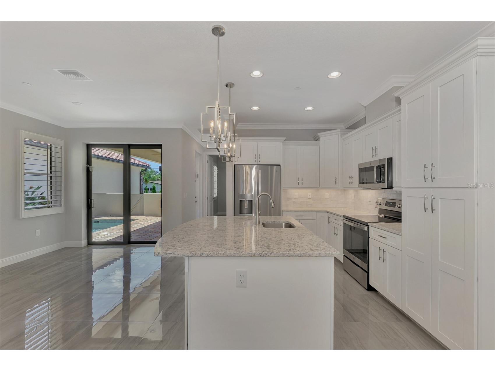 906 E Venice Avenue Venice FL 34285 A4677777 image17