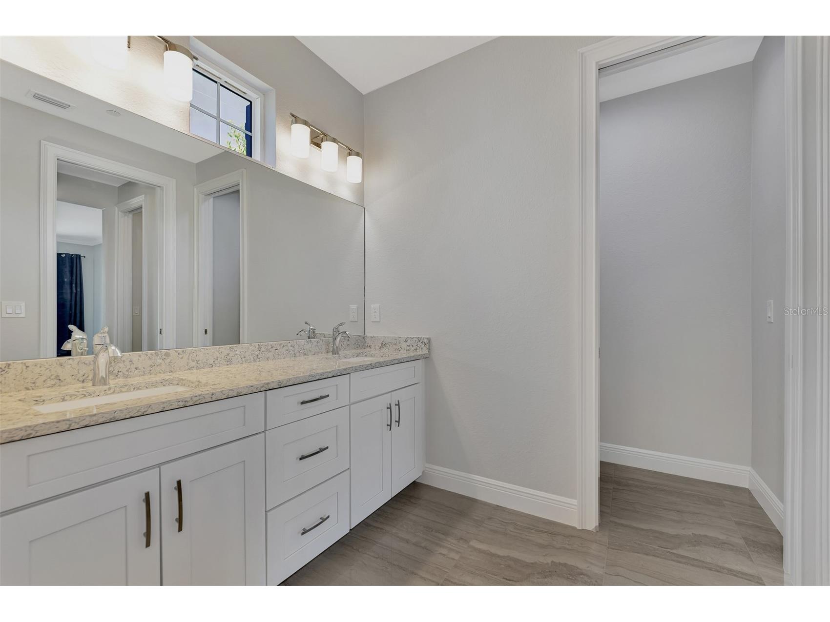 906 E Venice Avenue Venice FL 34285 A4677777 image26