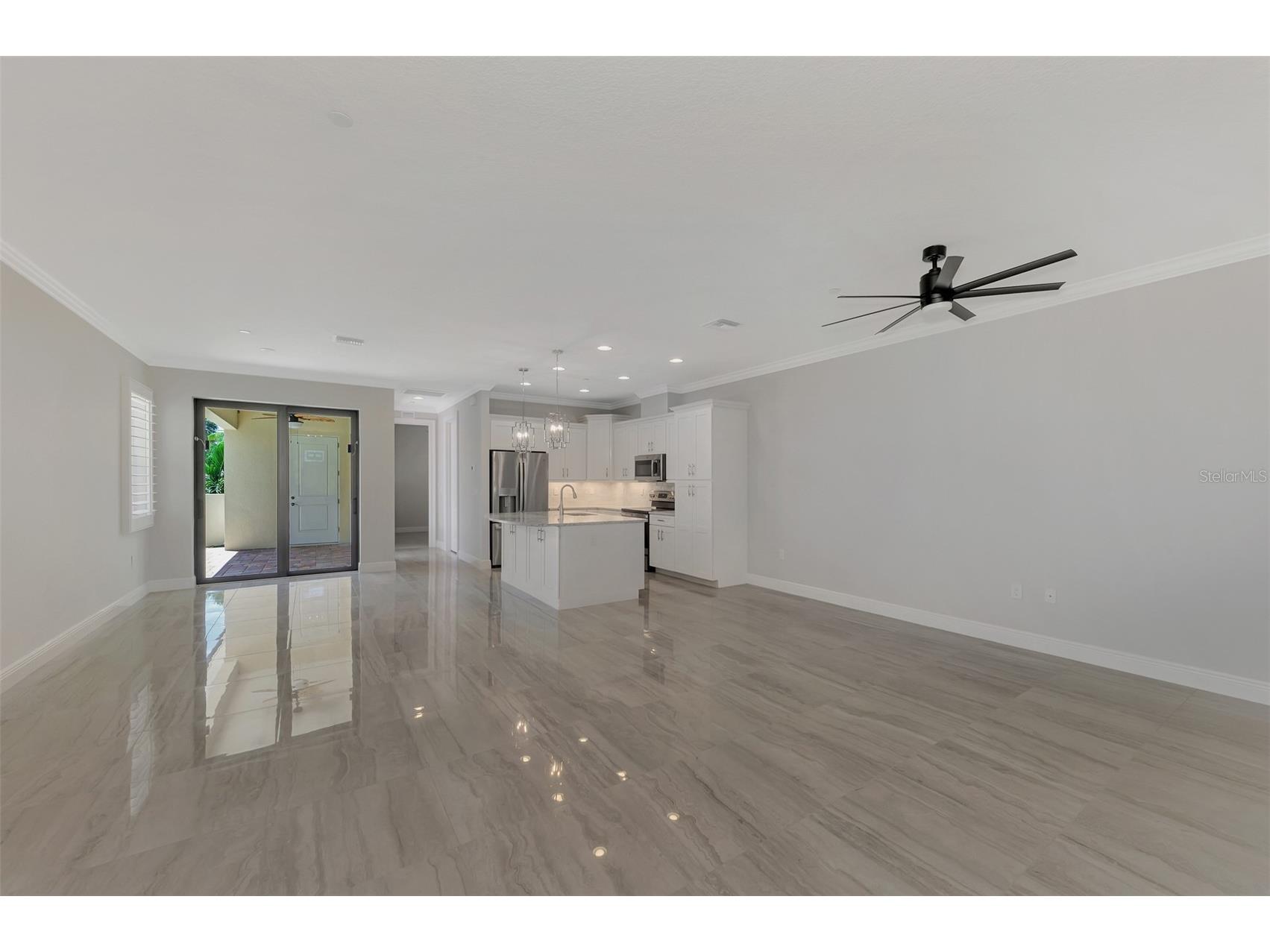 906 E Venice Avenue Venice FL 34285 A4677777 image5