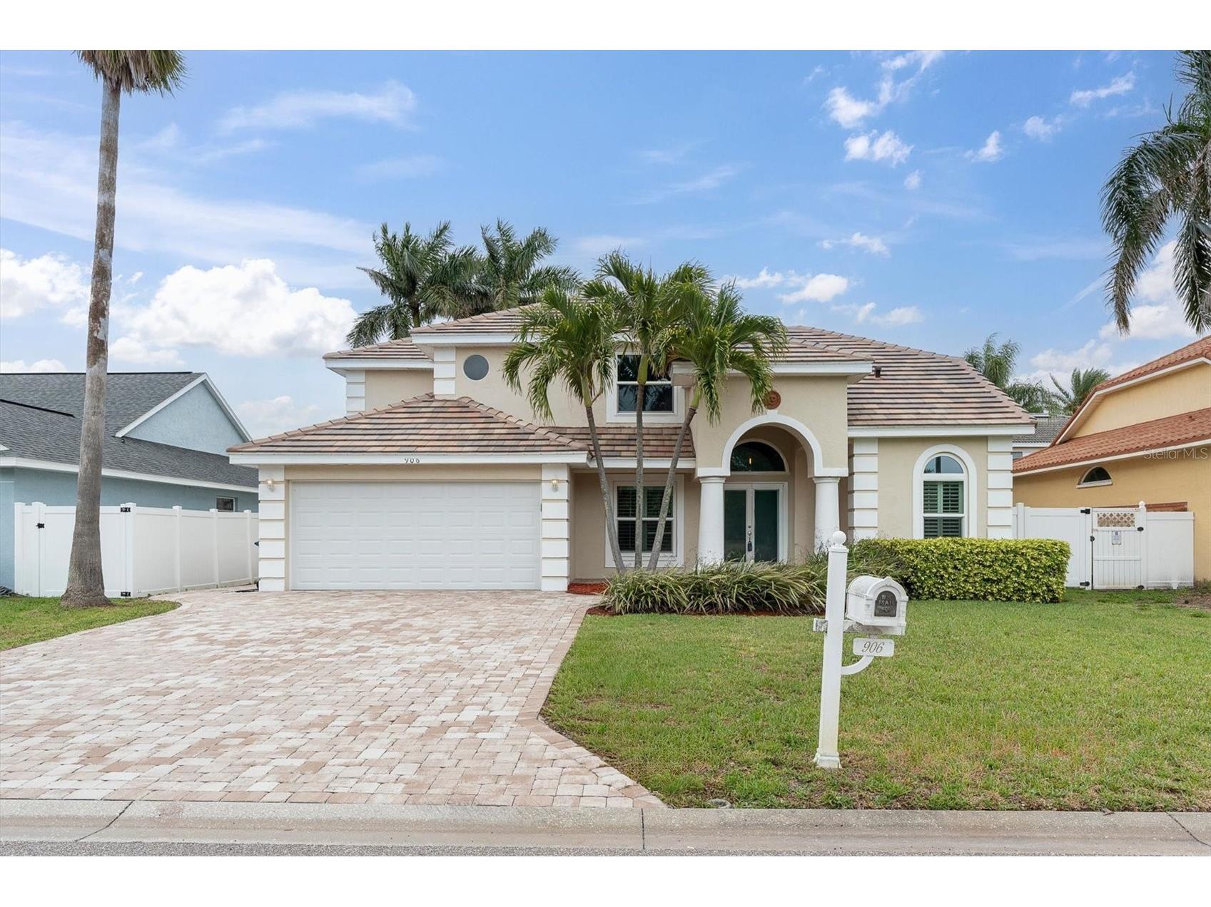 906 Landmark Circle S Tierra Verde FL 33715 TB8485877 image1