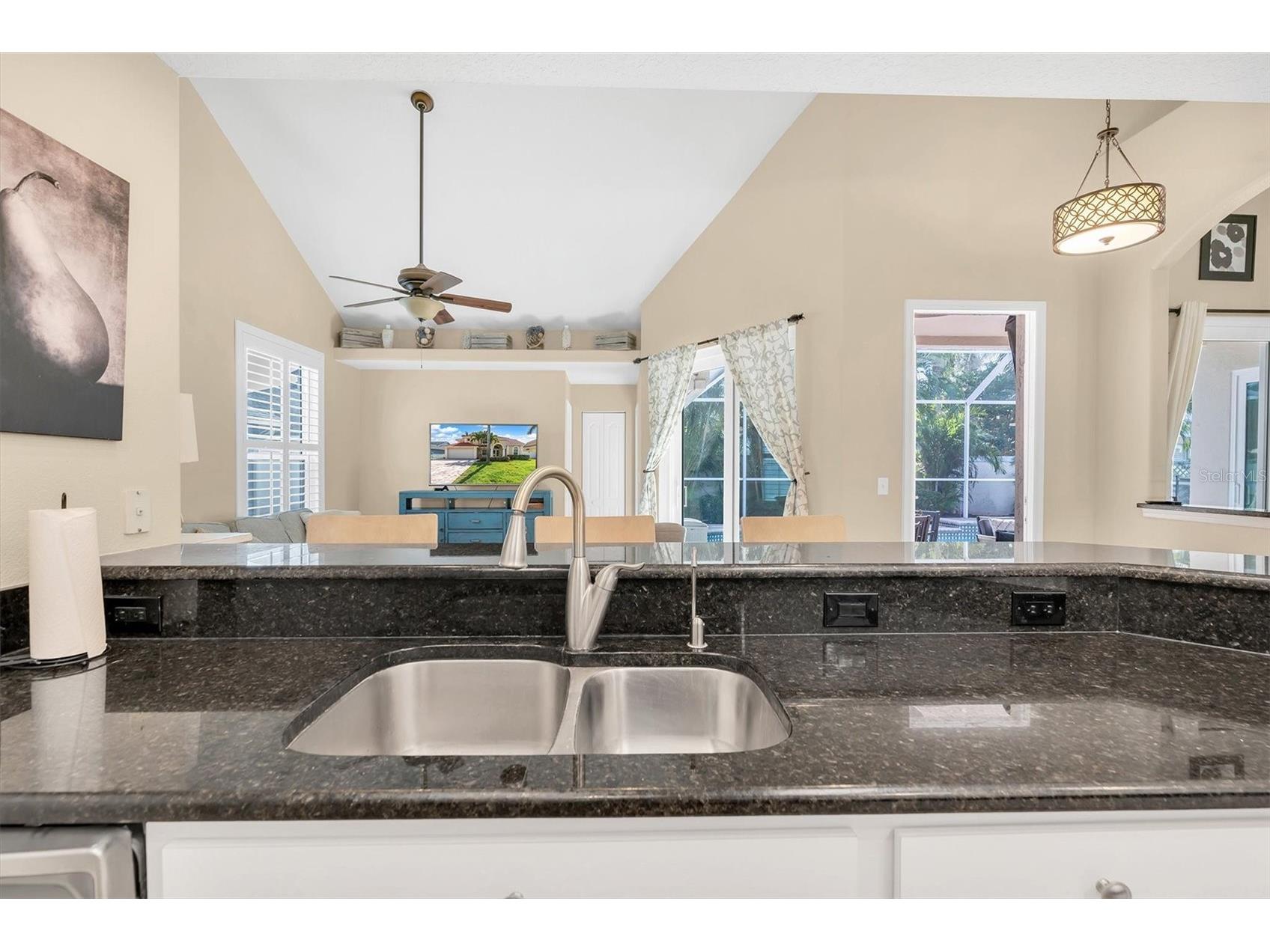 906 Landmark Circle S Tierra Verde FL 33715 TB8485877 image16