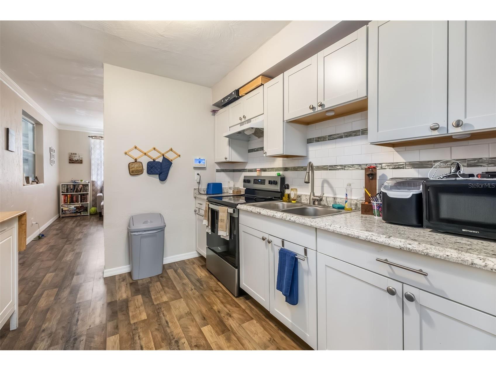 906 Magnolia Avenue Daytona Beach FL 32114 FC319089 image10