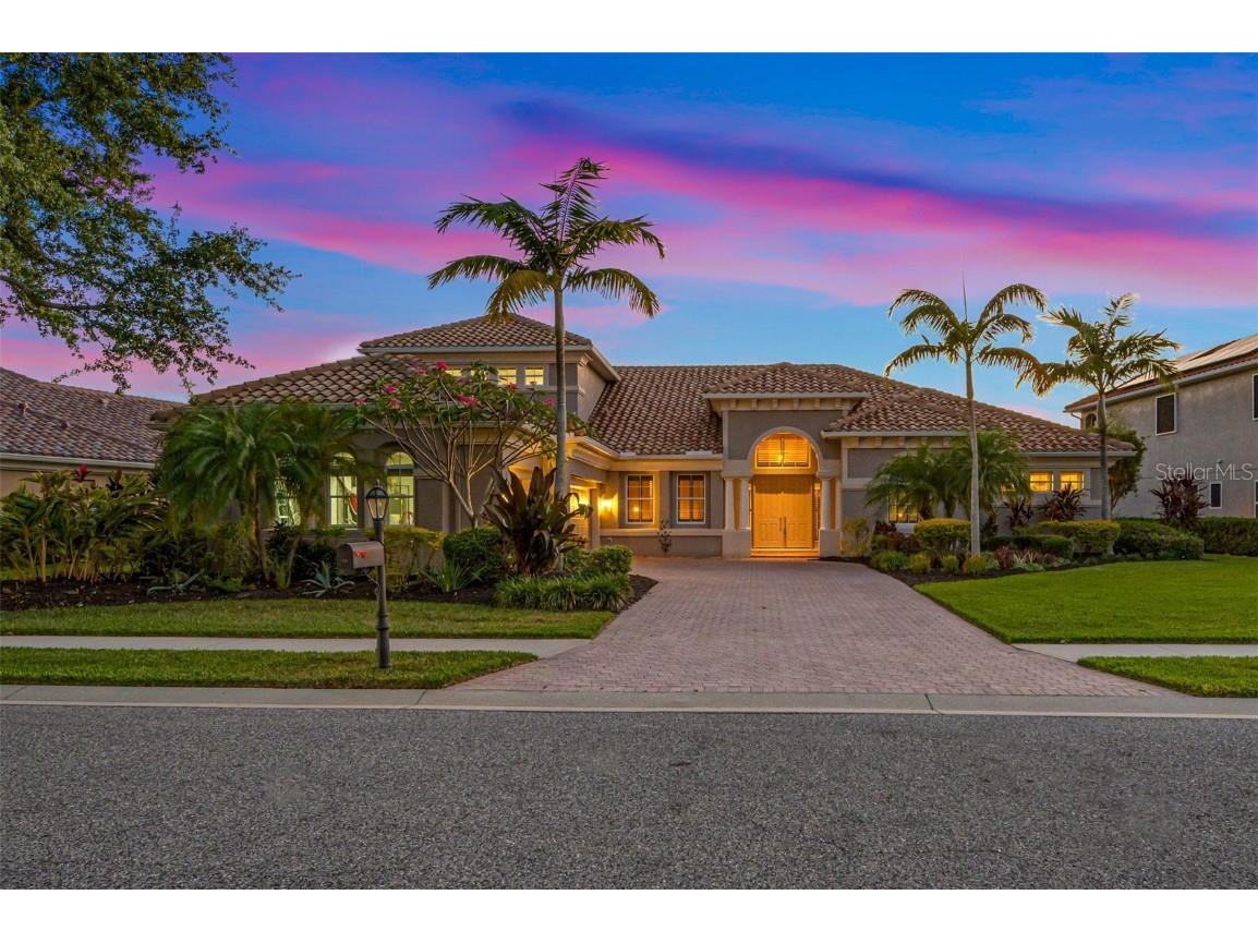 906 Maritime Court Bradenton FL 34212 A4609328 image1