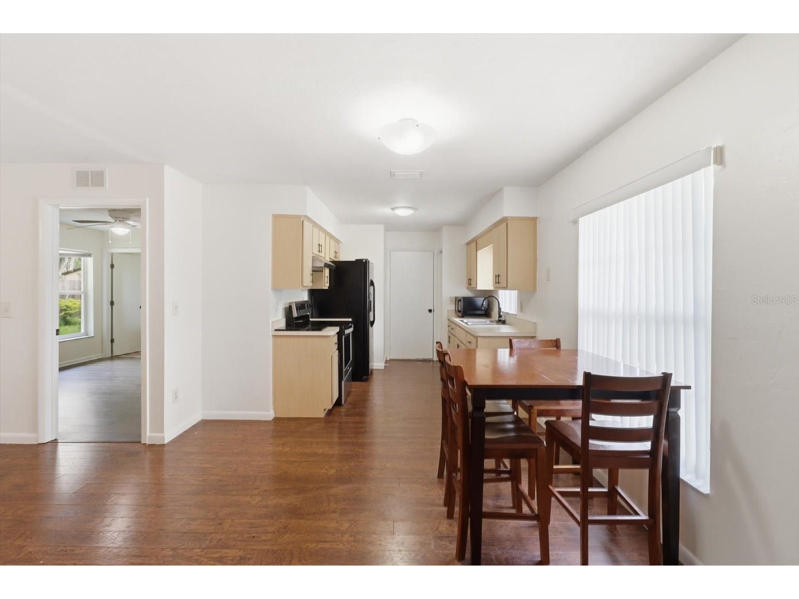 906 Oak Street Inverness FL 34452 OM726598 image4