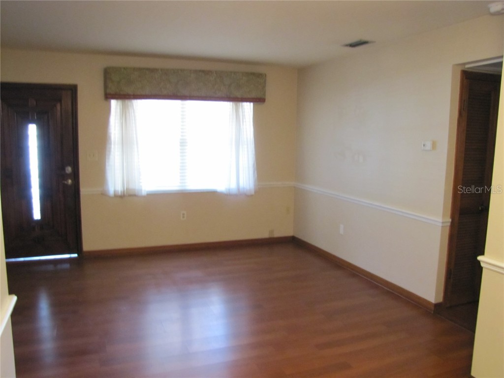 906 Ralkell Road Tampa FL 33612 TB8422669 image5