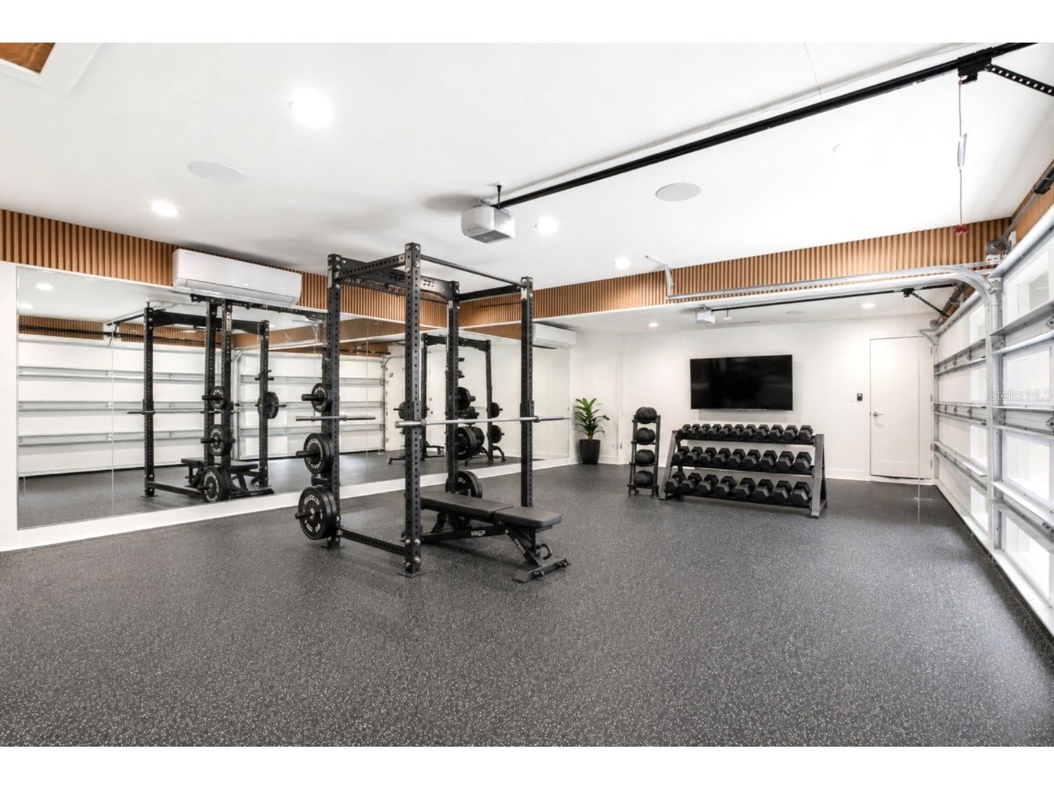 906 Samy Drive Tampa FL 33613 TB8520492 image37