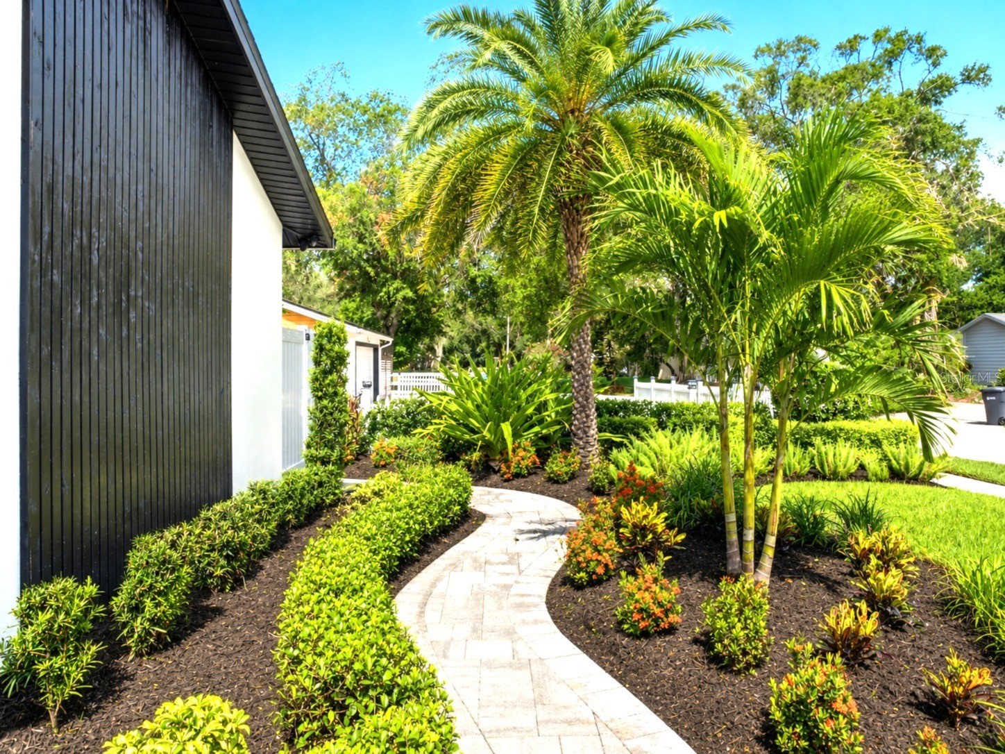 906 Samy Drive Tampa FL 33613 TB8520492 image4