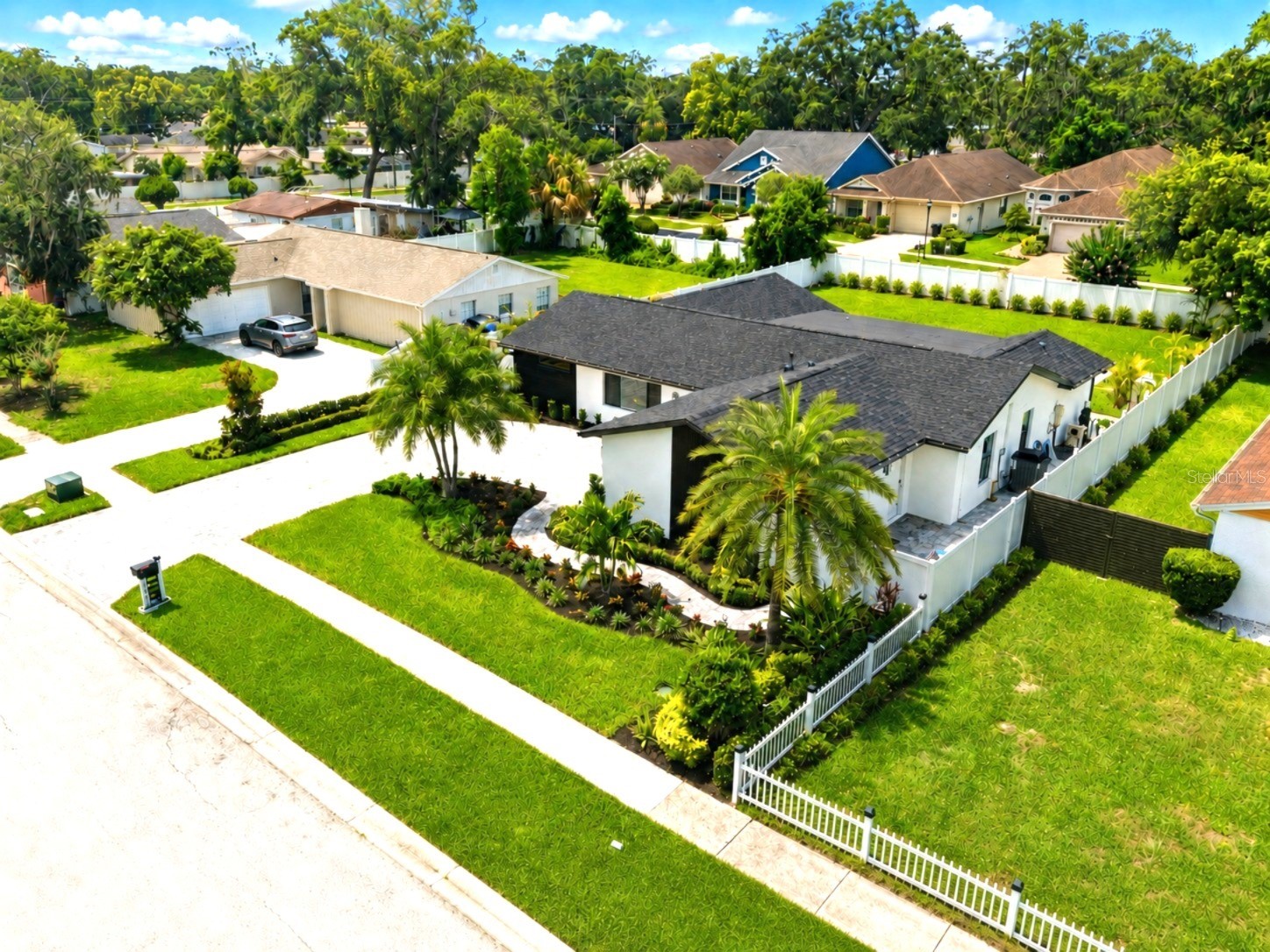 906 Samy Drive Tampa FL 33613 TB8520492 image56