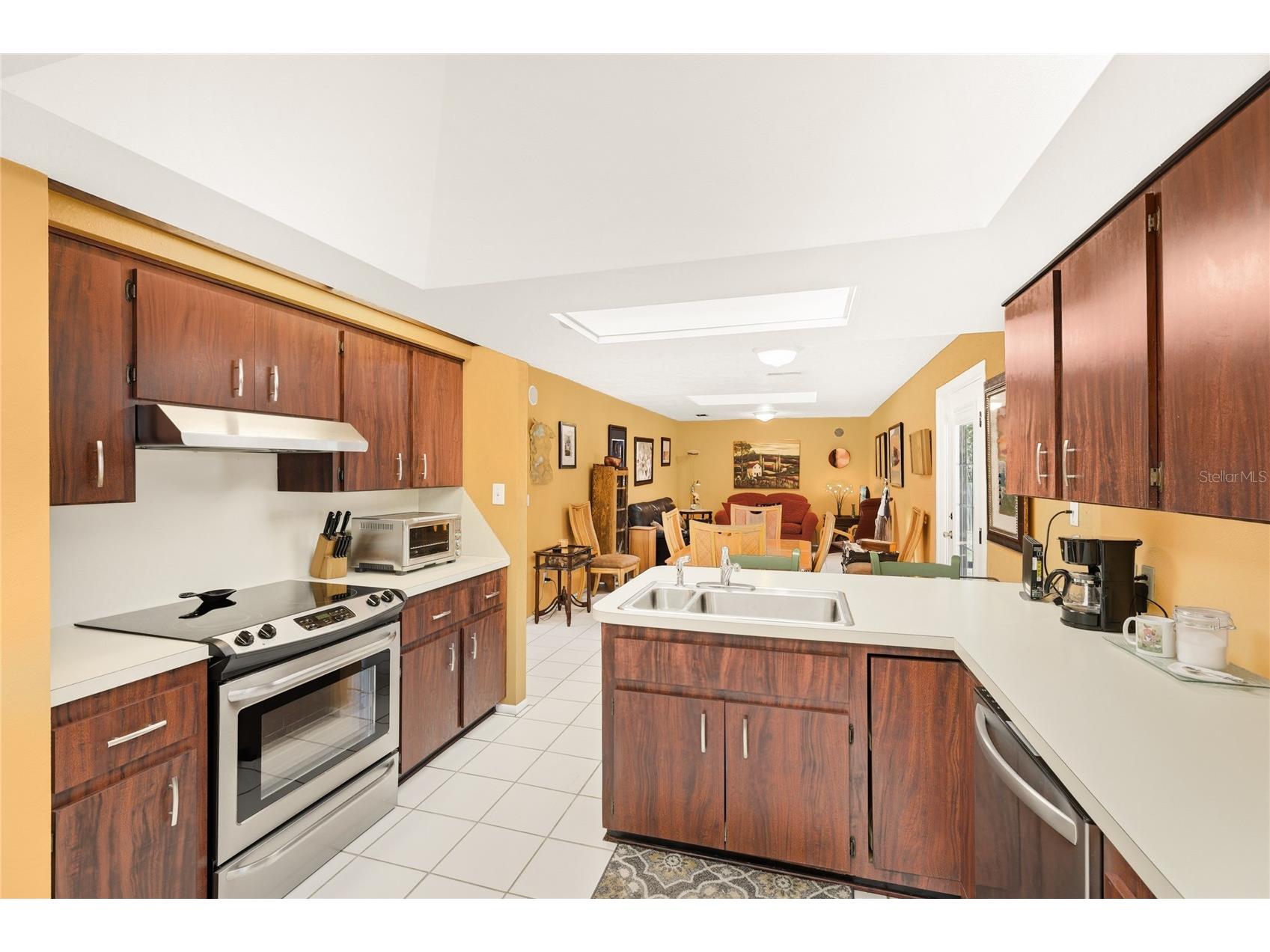 906 Tropical Drive Bradenton FL 34208 A4686030 image12