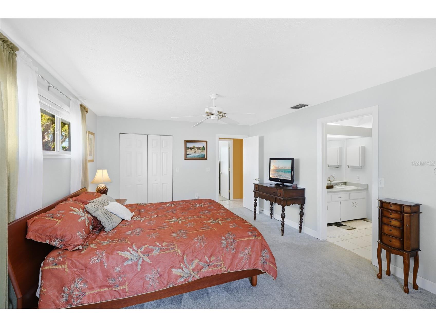 906 Tropical Drive Bradenton FL 34208 A4686030 image21