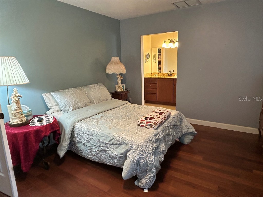 906 Village Green Road Deland FL 32720 V4946108 image10