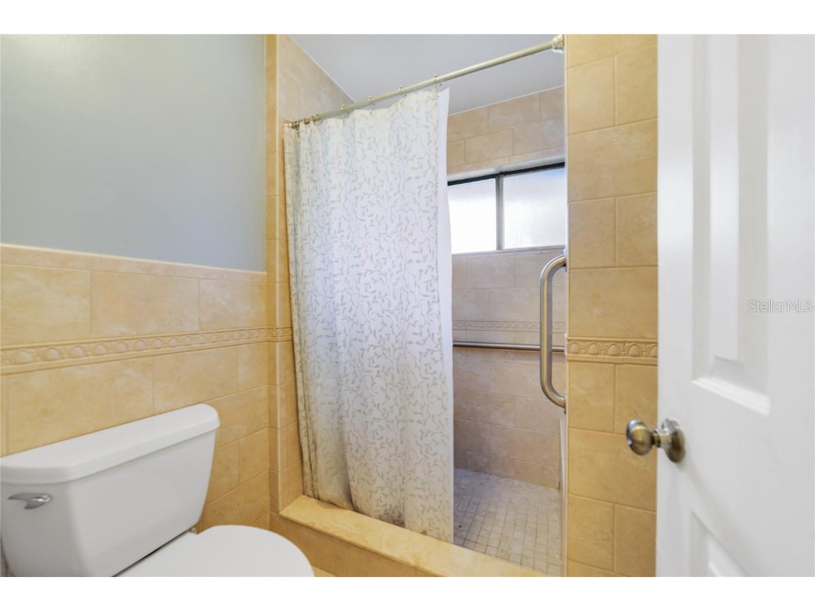 906 Village Green Road Deland FL 32720 V4946108 image13