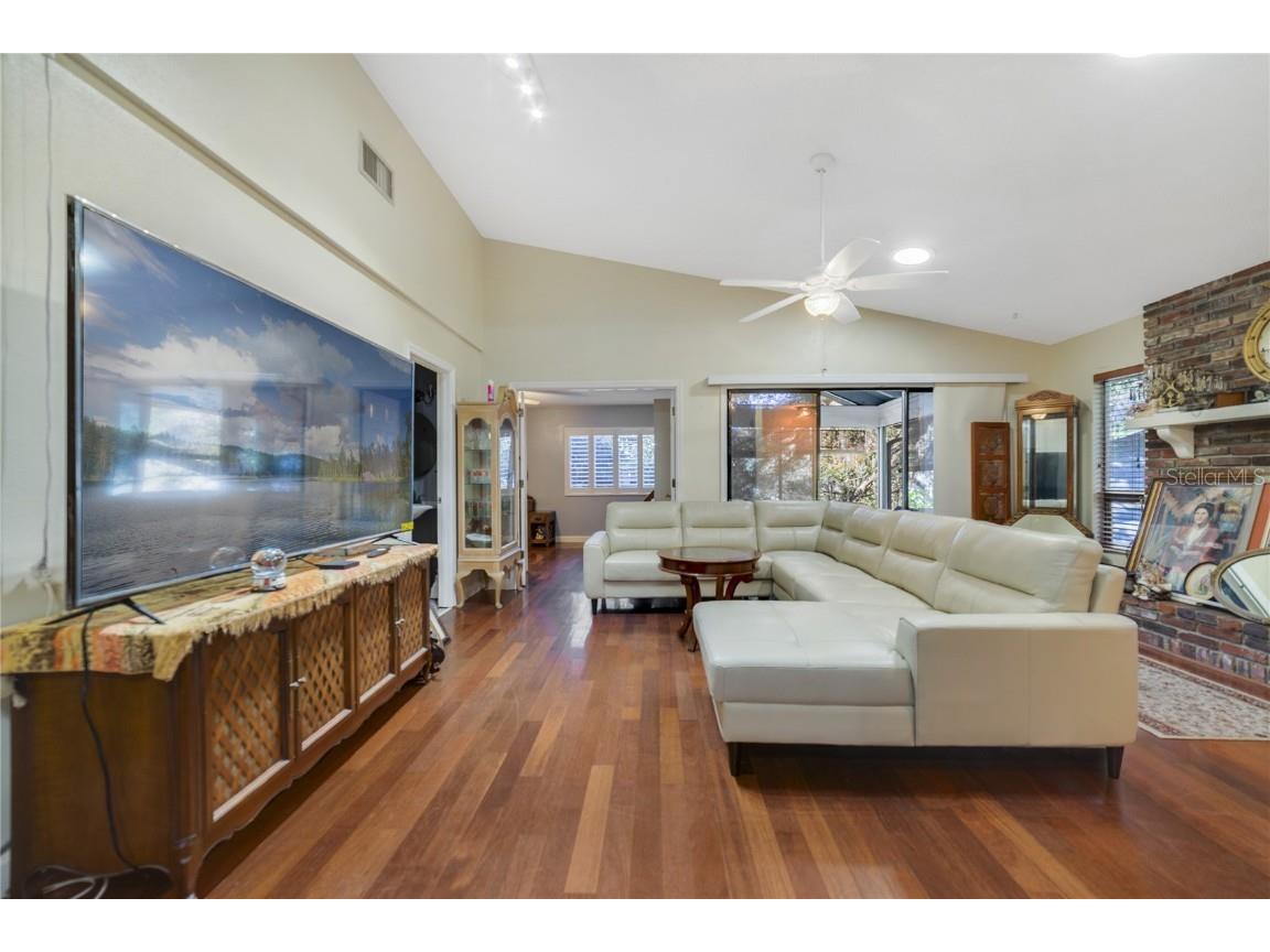 906 Village Green Road Deland FL 32720 V4946108 image16