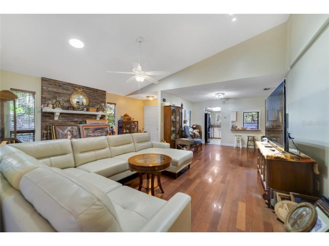 906 Village Green Road Deland FL 32720 V4946108 image19