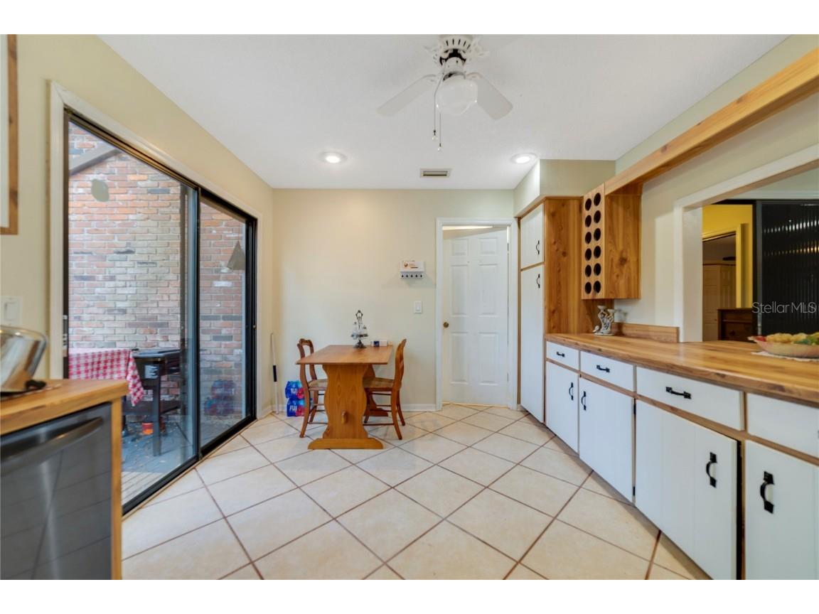 906 Village Green Road Deland FL 32720 V4946108 image24