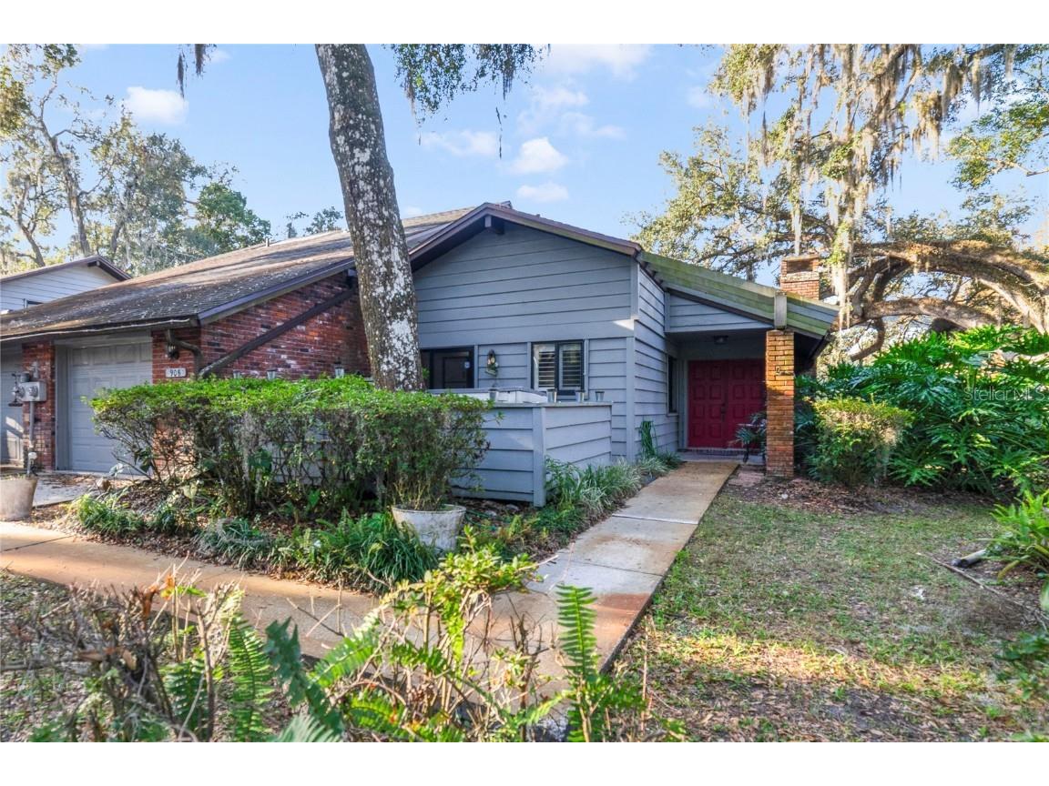 906 Village Green Road Deland FL 32720 V4946108 image3