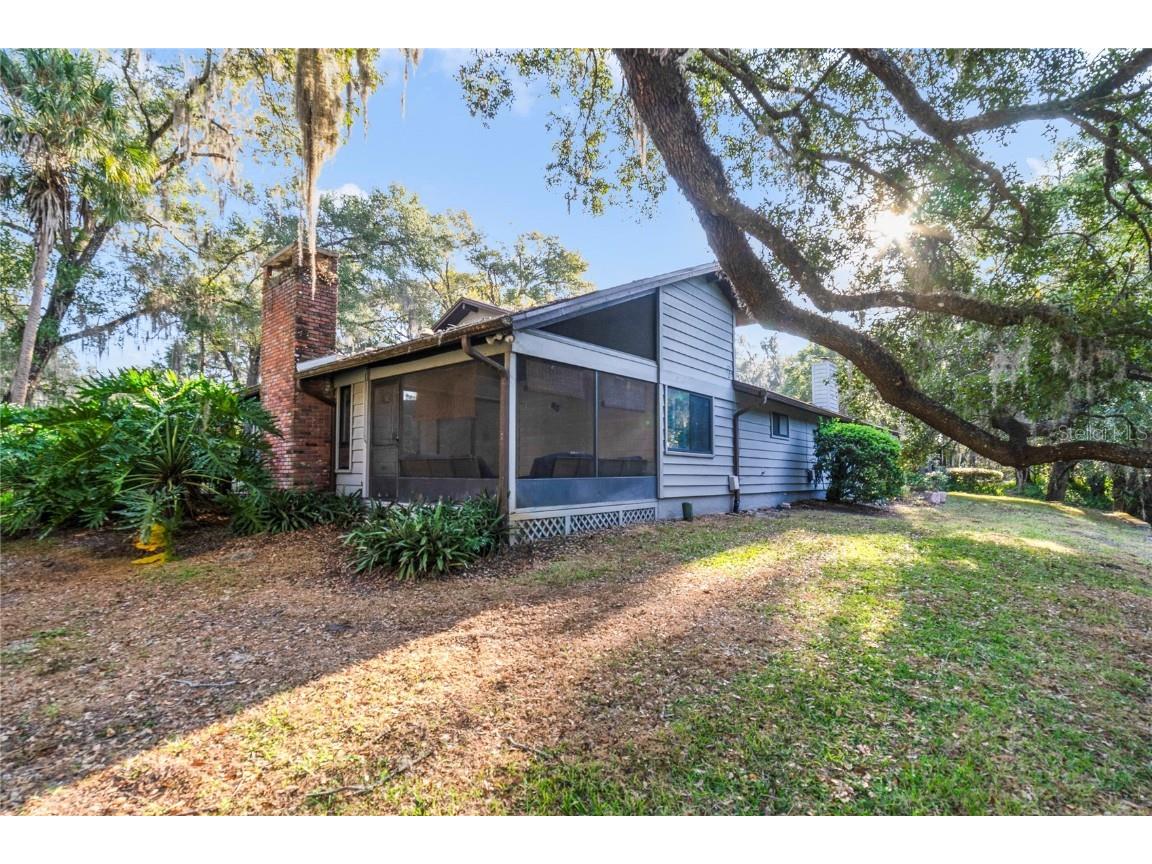 906 Village Green Road Deland FL 32720 V4946108 image38