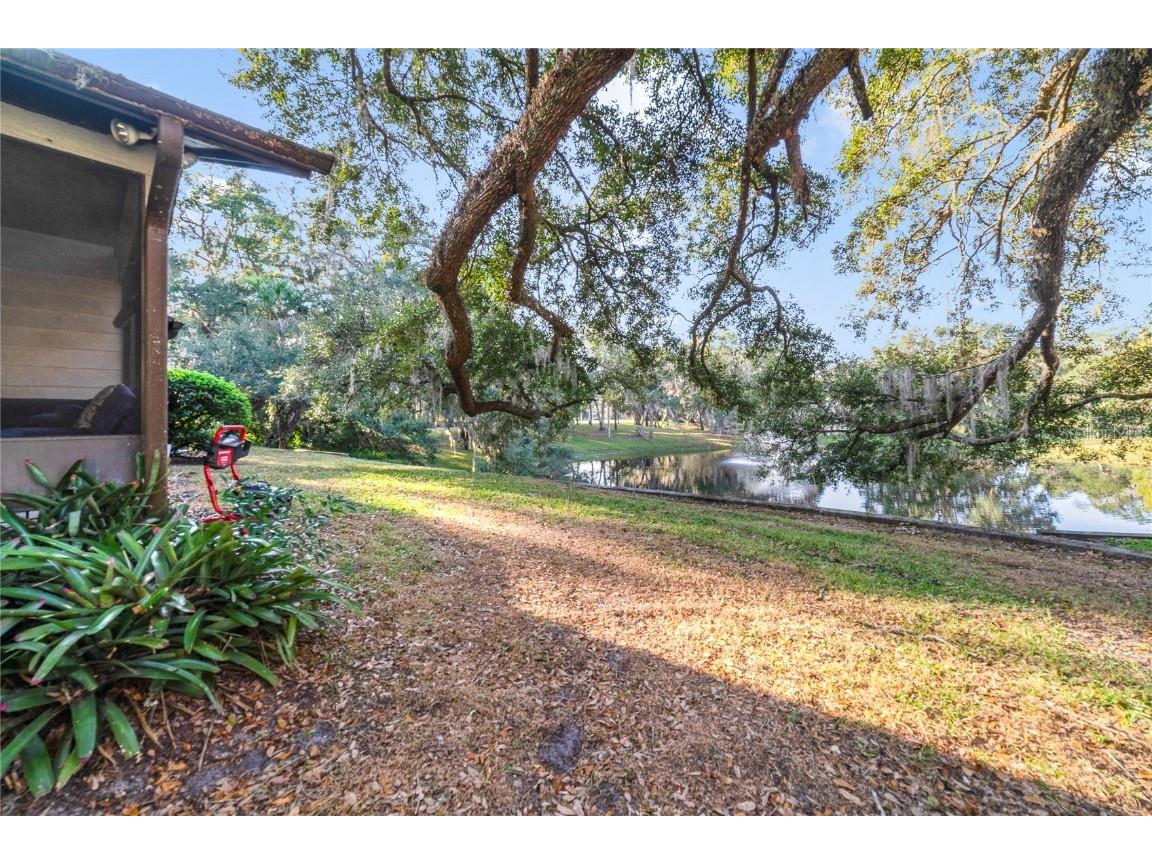 906 Village Green Road Deland FL 32720 V4946108 image39