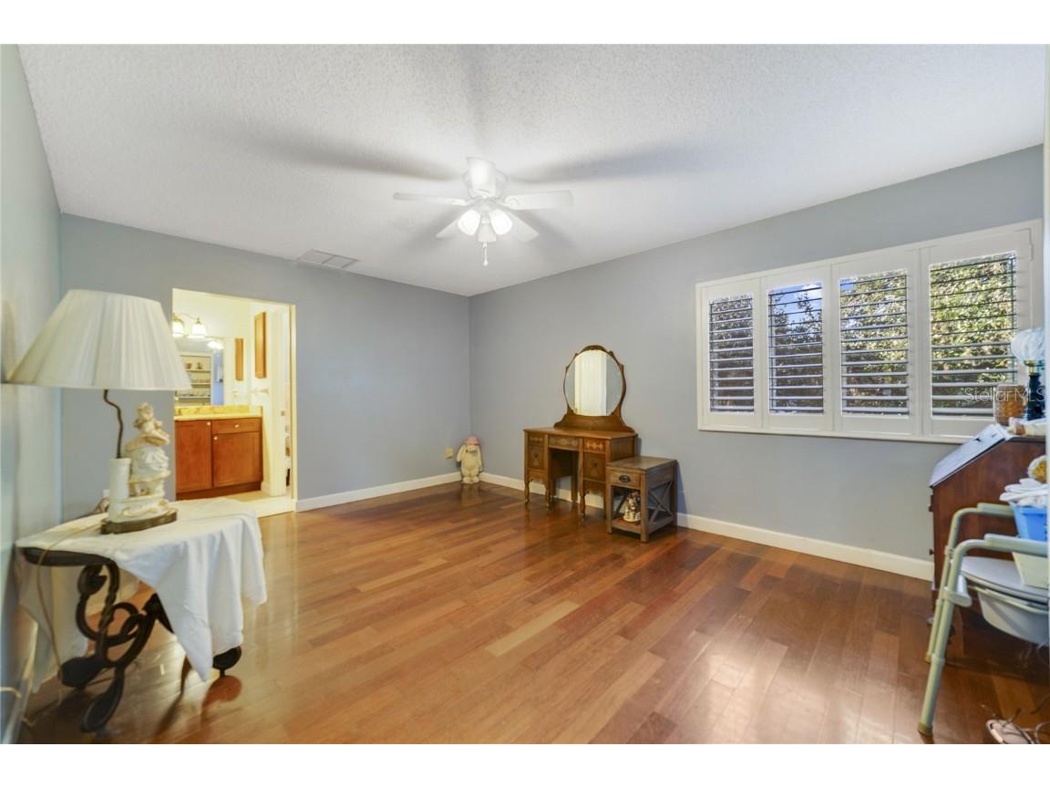 906 Village Green Road Deland FL 32720 V4946108 image8