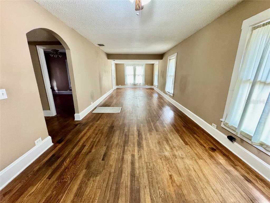 906 W Baker Street Plant City FL 33563 TB8449569 image11