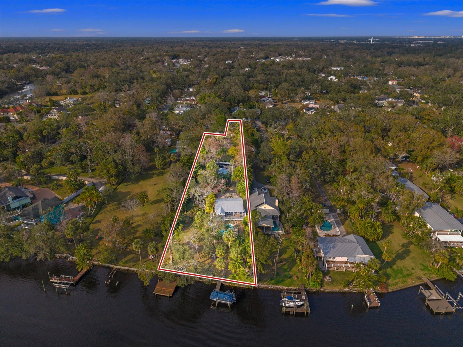 906 W Henry Avenue Tampa FL 33604 - HILLSBOROUGH RIVER TB8518555 image1