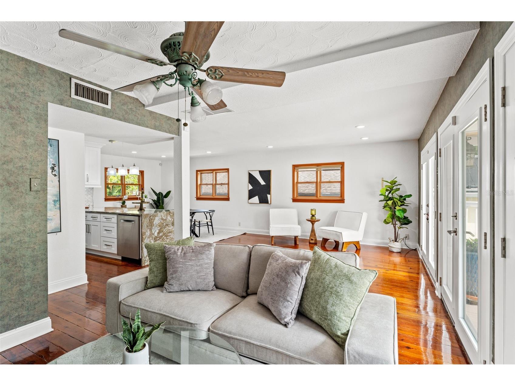 906 W Henry Avenue Tampa FL 33604 - HILLSBOROUGH RIVER TB8518555 image15