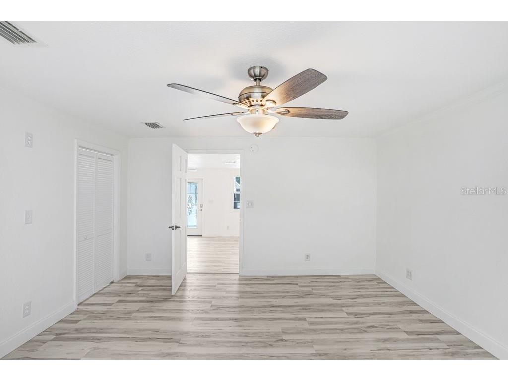 906 Woodlawn Avenue Plant City FL 33563 TB8496462 image31