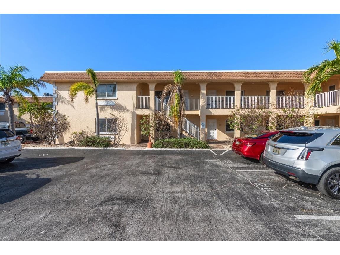 9060 Blind Pass Road #28 Saint Pete Beach FL 33706 TB8348930 image1