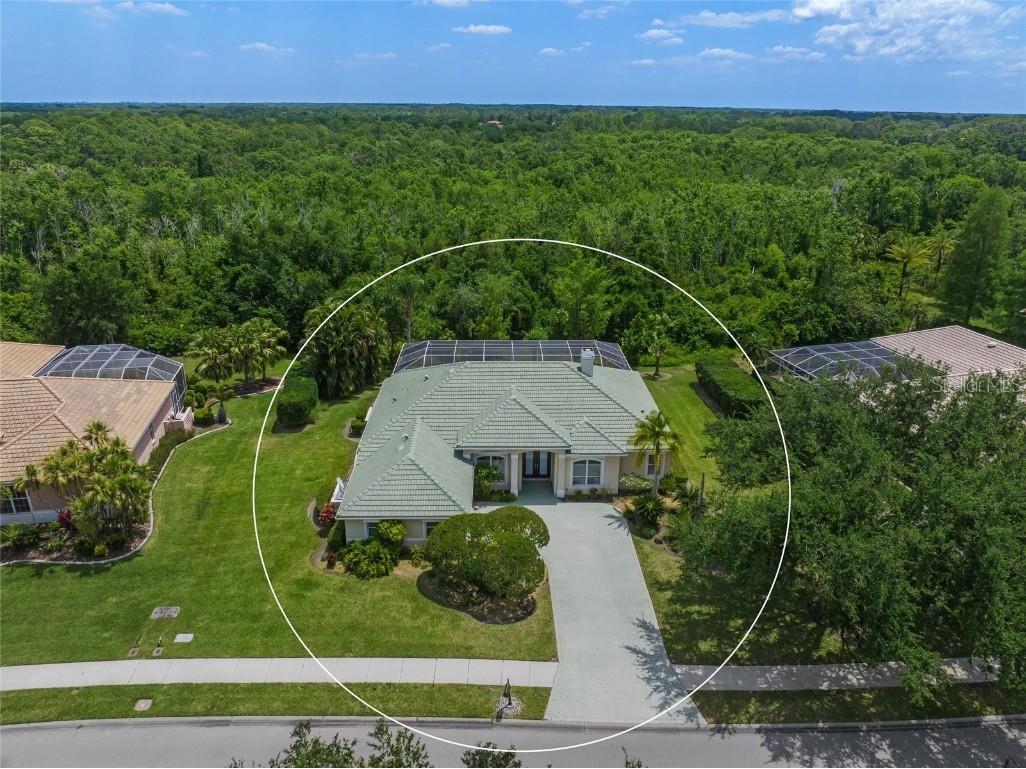 9060 Misty Creek Drive, Sarasota, FL, 34241 MLS A4608138 Edina Realty