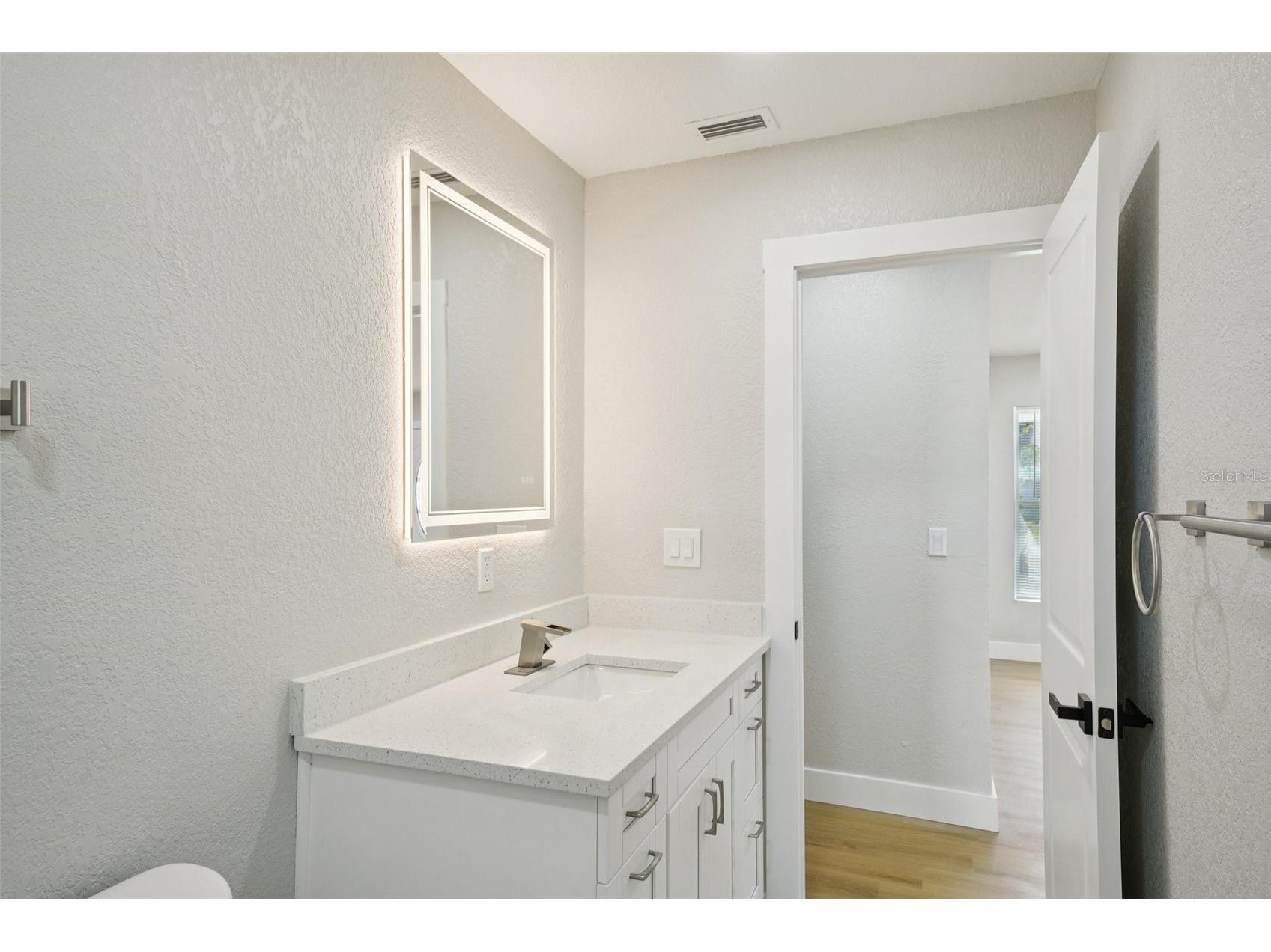 9061 Sunrise Drive Largo FL 33773 TB8466442 image36