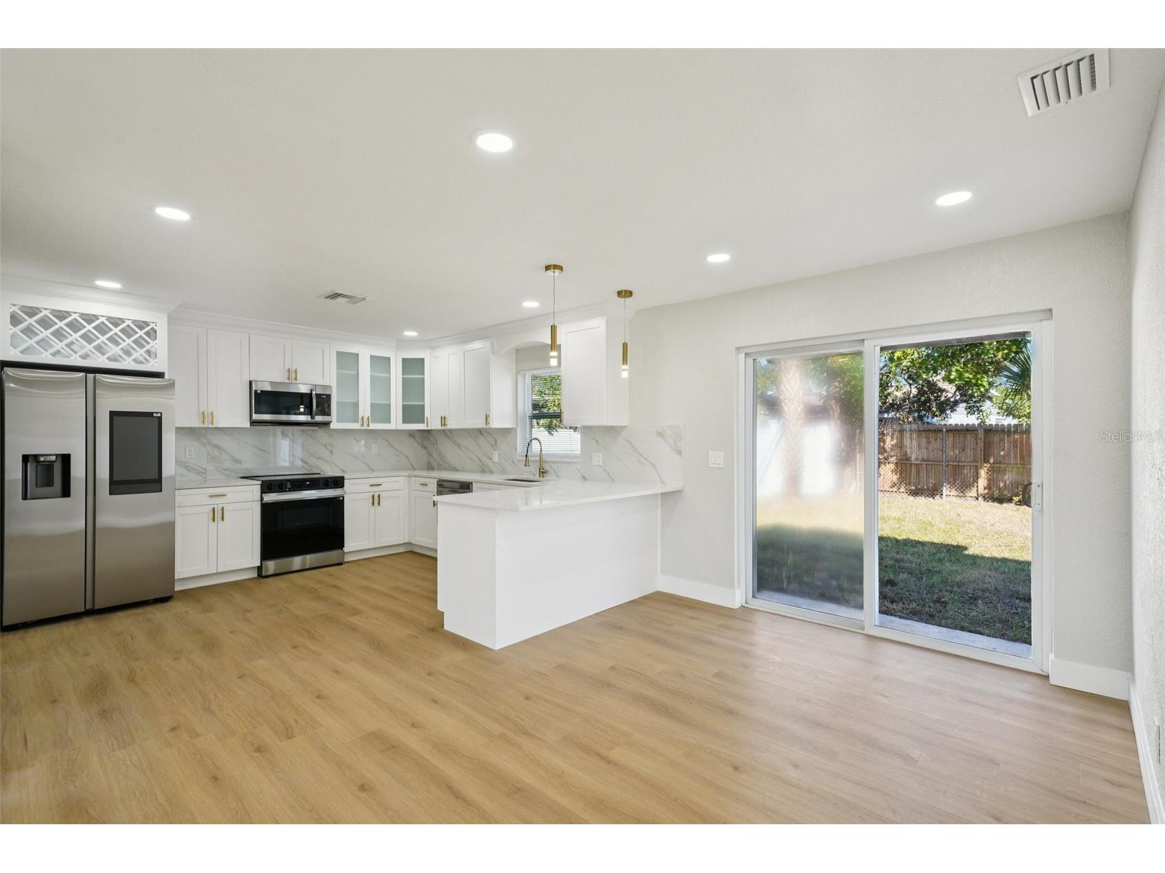 9061 Sunrise Drive Largo FL 33773 TB8466442 image6