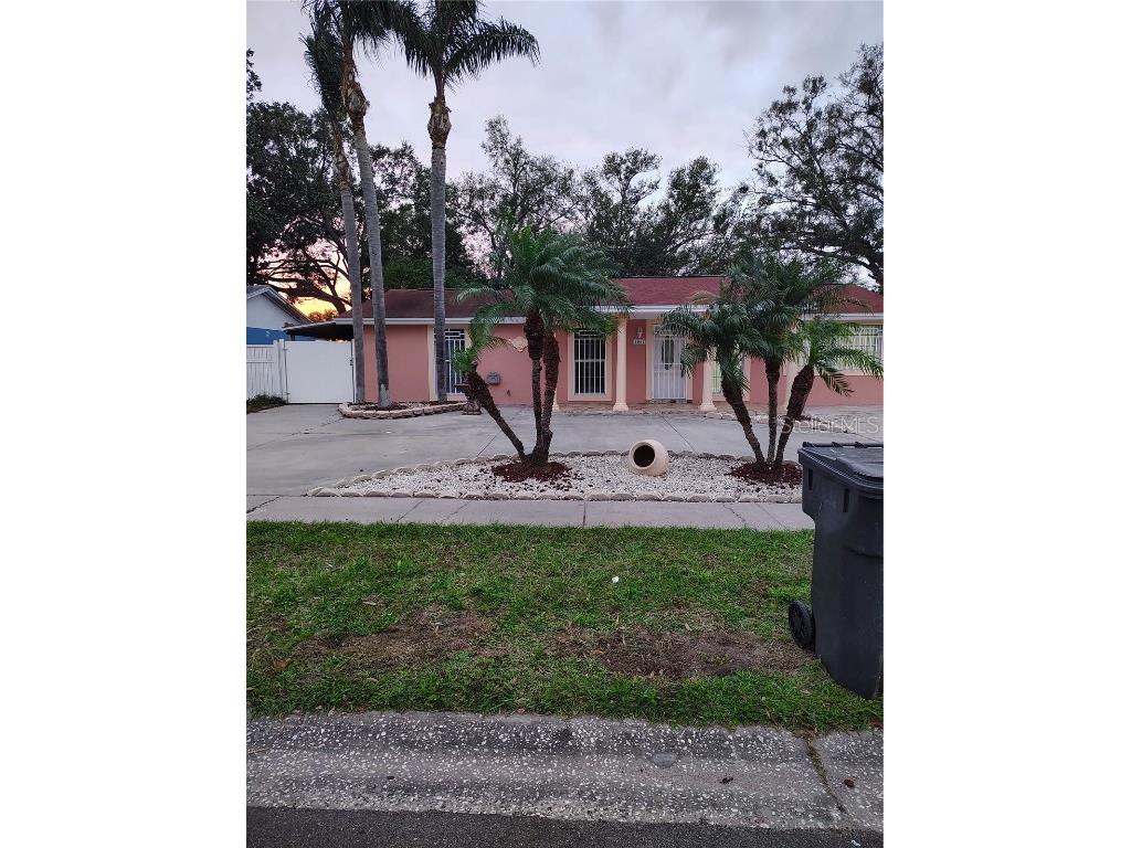 9062 Arndale Circle Tampa FL 33615 TB8337816 image1