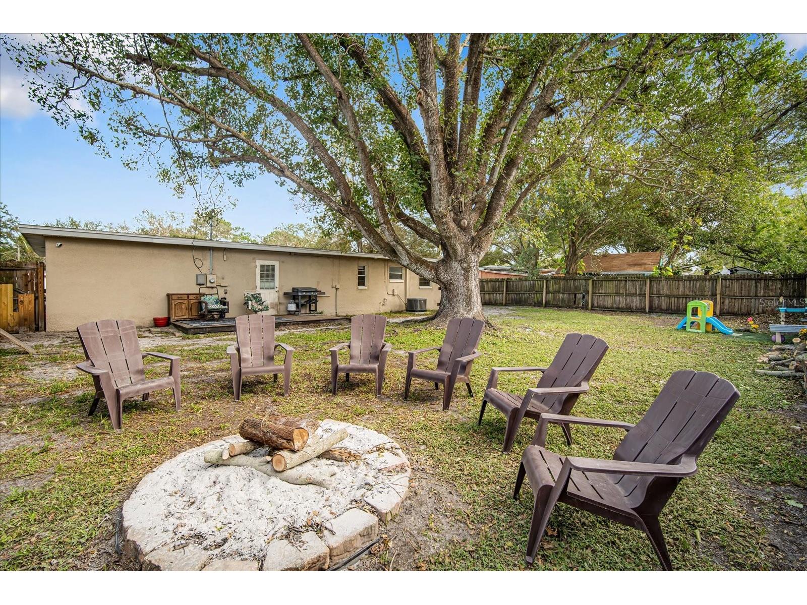 9064 93rd Street Seminole FL 33777 TB8507459 image18