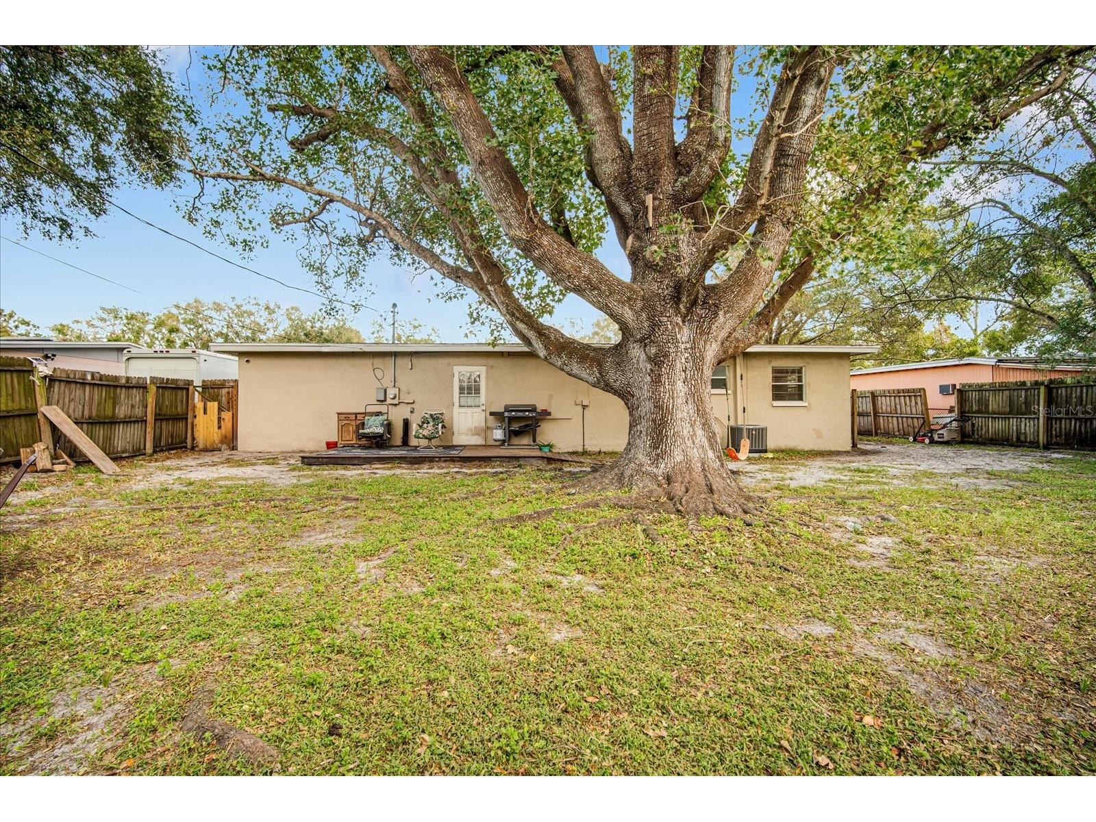 9064 93rd Street Seminole FL 33777 TB8507459 image19