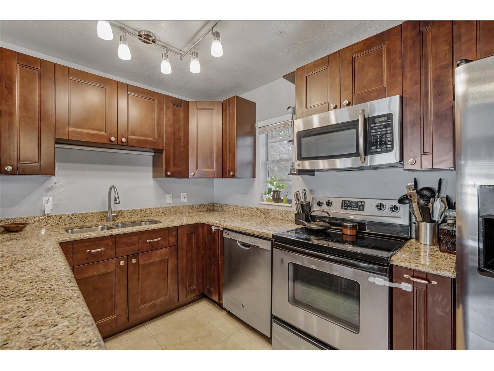 9064 93rd Street Seminole FL 33777 TB8507459 image8