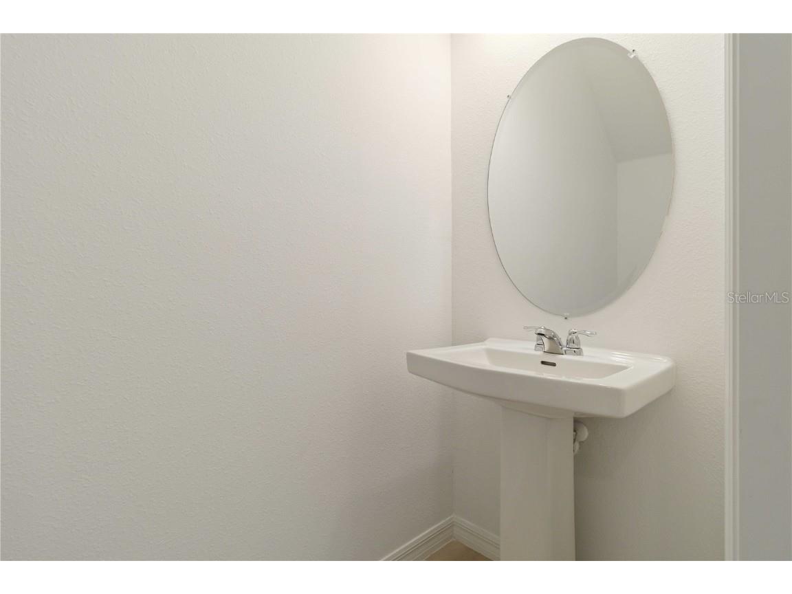 9064 Driven Snow Street Sarasota FL 34241 A4652990 image7