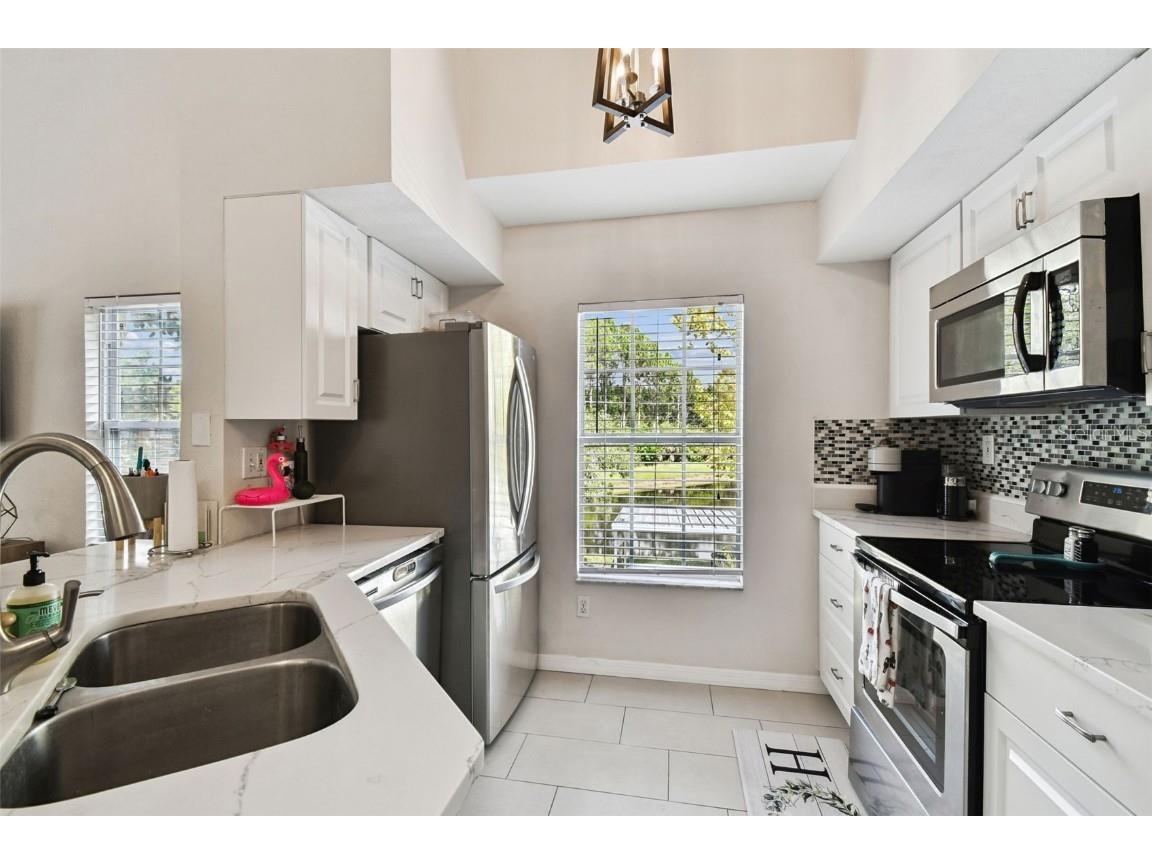 9064 Lake Chase Island Way Tampa FL 33626 TB8433930 image14