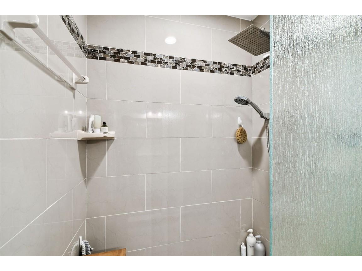 9064 Lake Chase Island Way Tampa FL 33626 TB8433930 image31