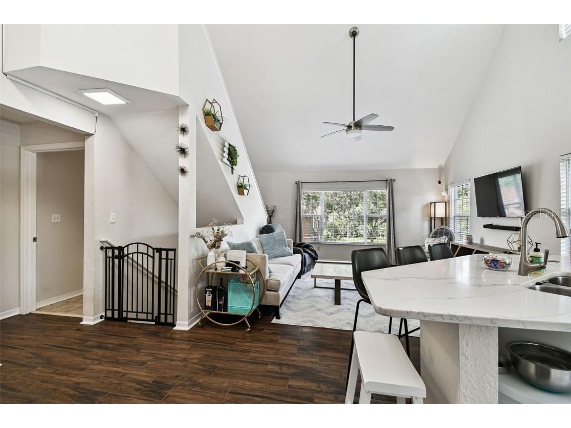 9064 Lake Chase Island Way Tampa FL 33626 TB8433930 image9