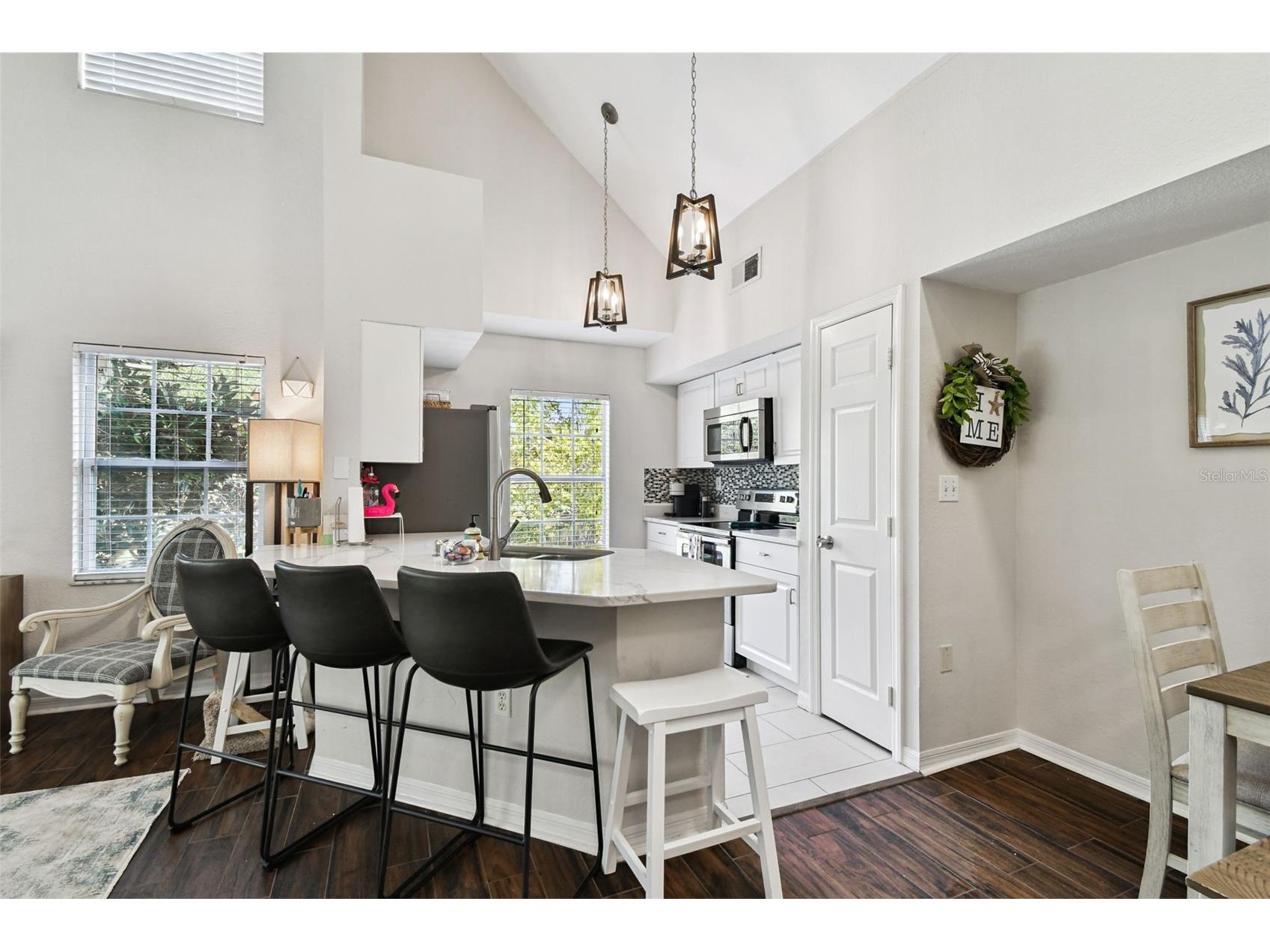 9064 Lake Chase Island Way Tampa FL 33626 TB8518902 image10